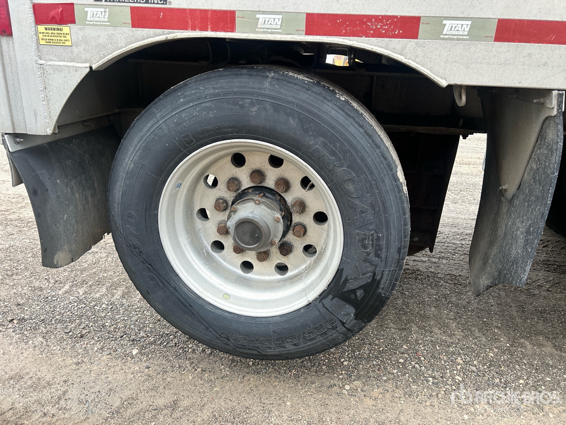 2011 Titan 53 FT 5/AXLE
