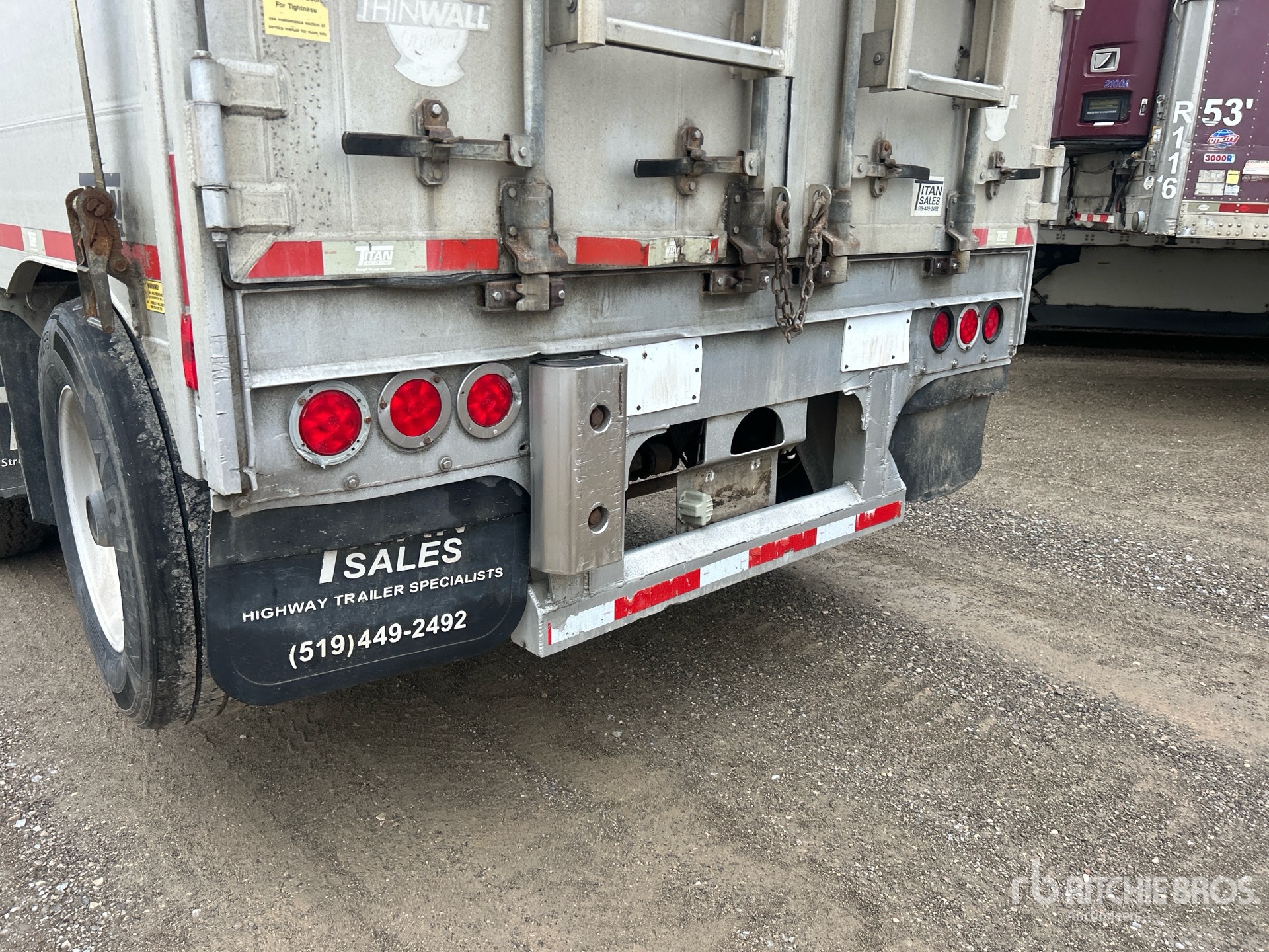 2011 Titan 53 FT 5/AXLE