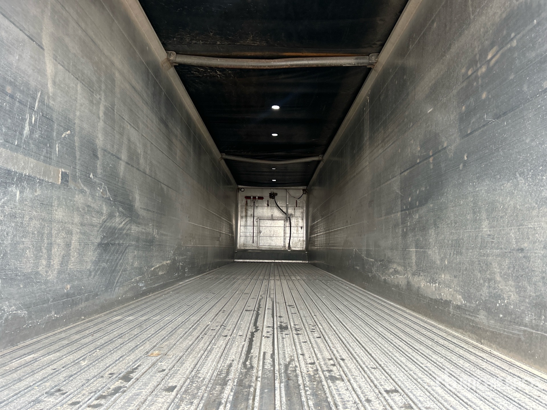 2011 Titan 53 FT 5/AXLE