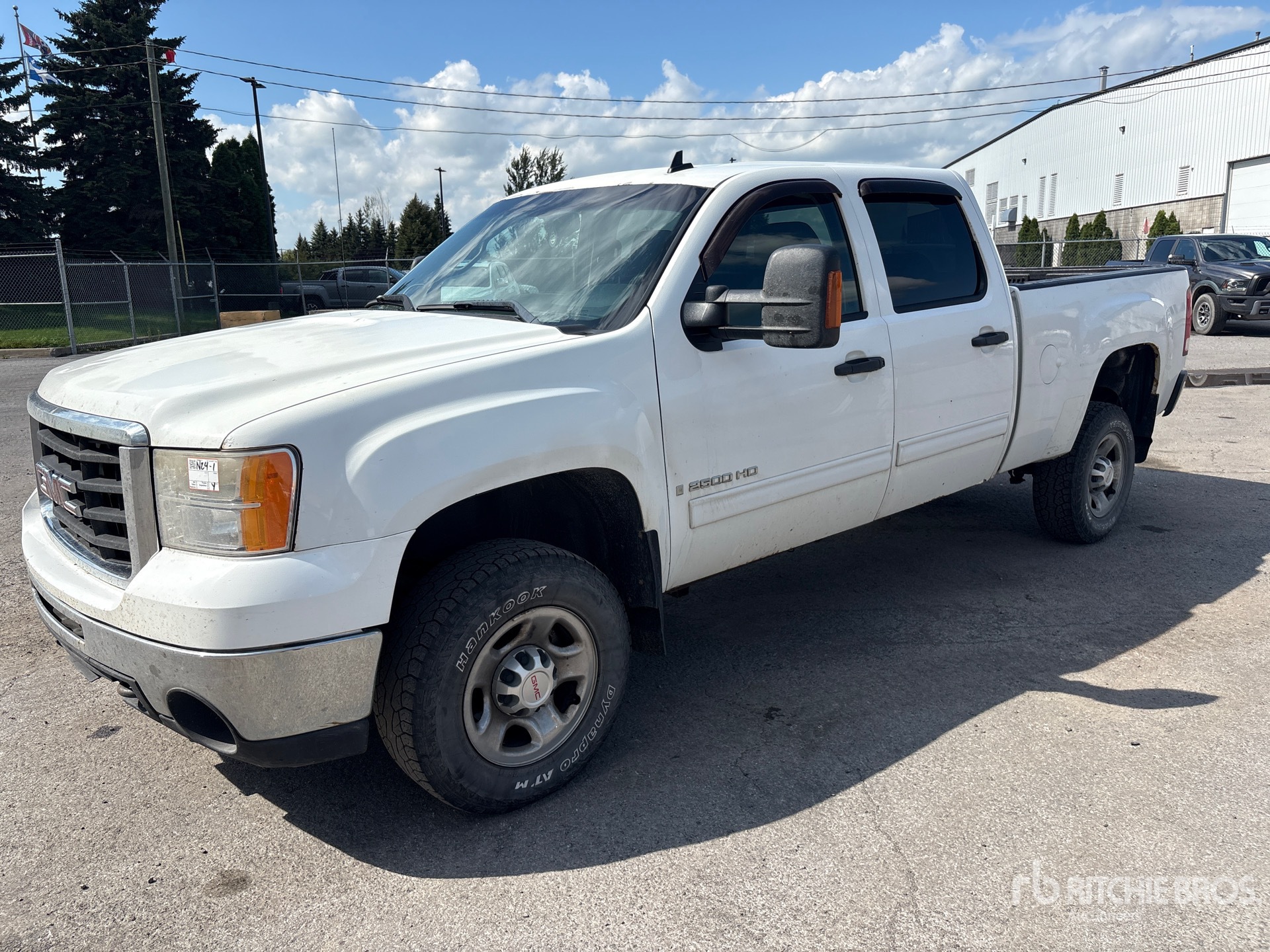 Photo of 2009 GMC SIERRA 2500HD