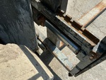 Hydraulics with Side Shift Cylinder