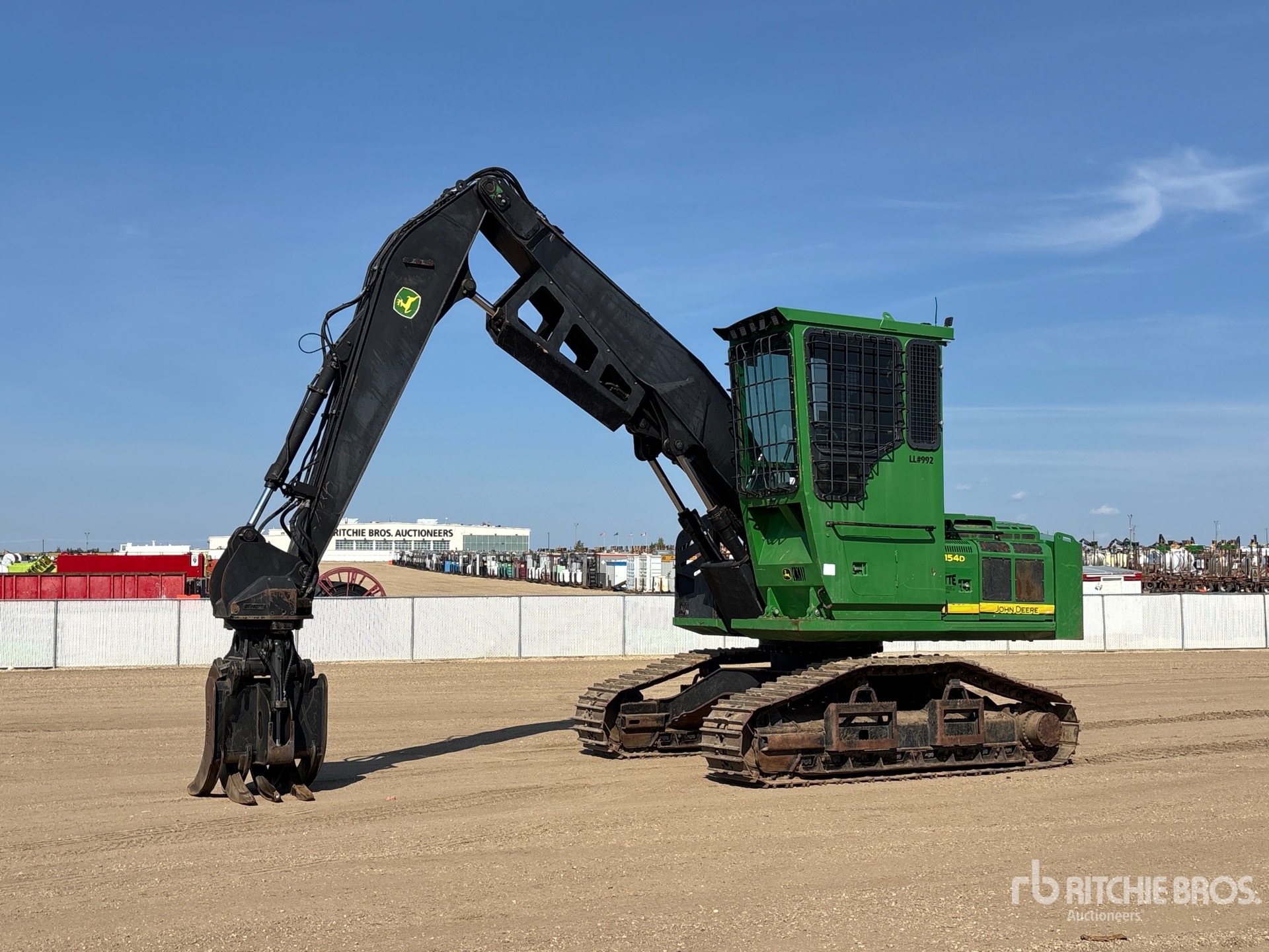 Photo of 2011 John Deere 2154D