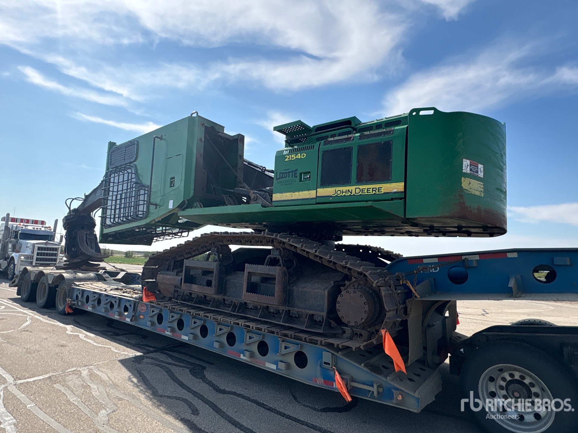 2011 John Deere 2154D