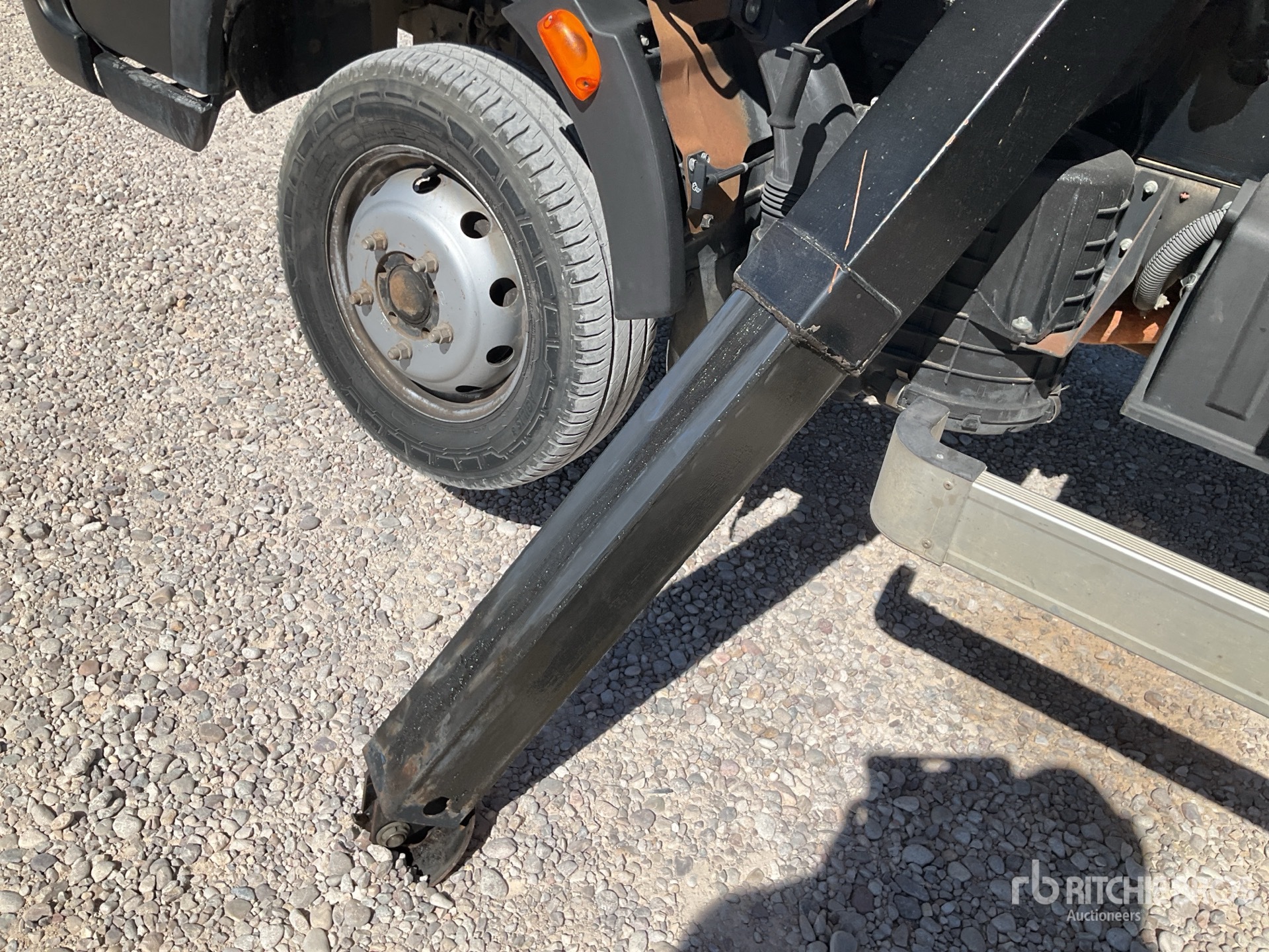 2010 Nissan CABSTAR
