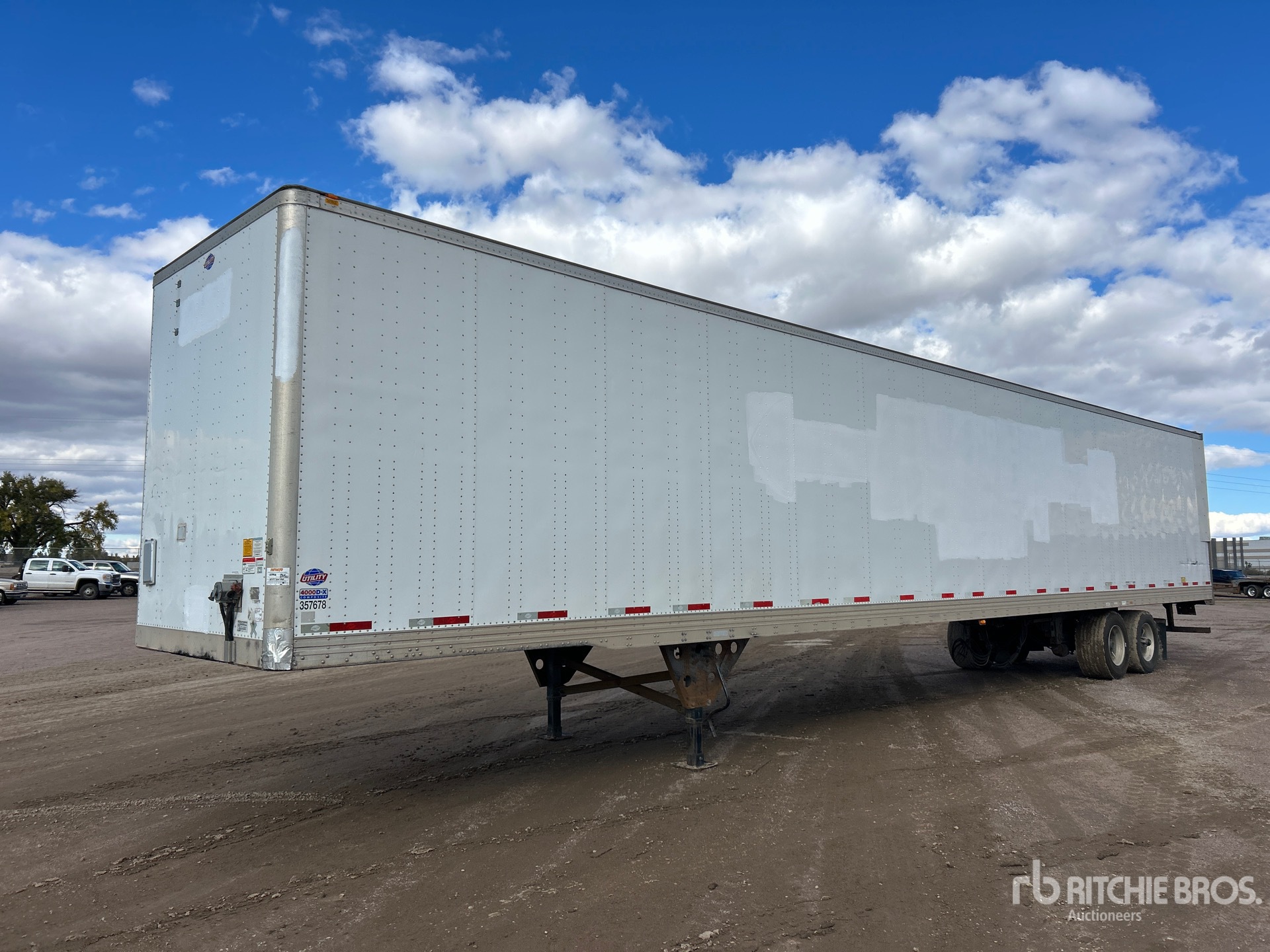 Photo of 2018 Utility 57 ft x 102 in T/A