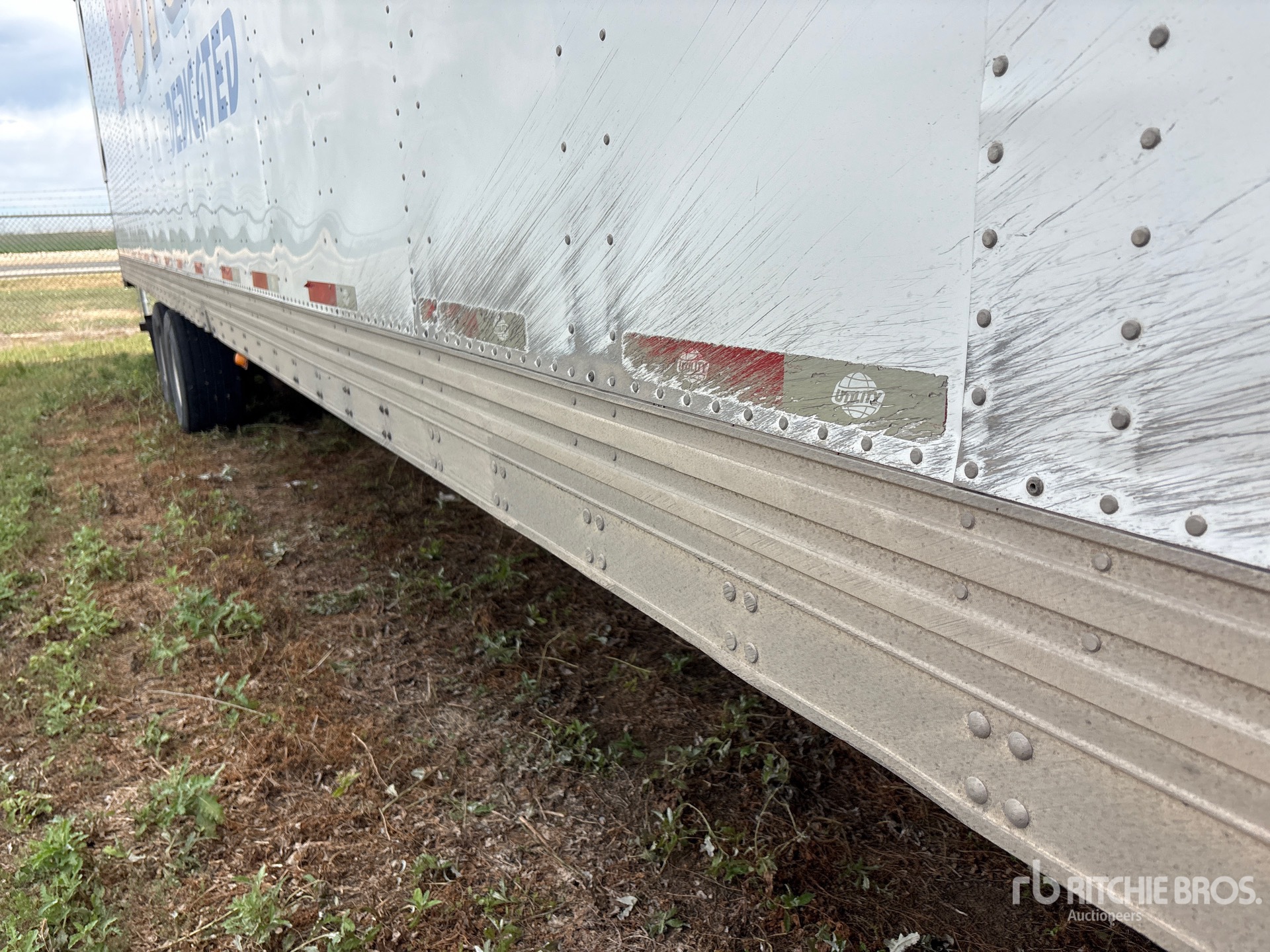 2018 Utility 57 ft x 102 in T/A