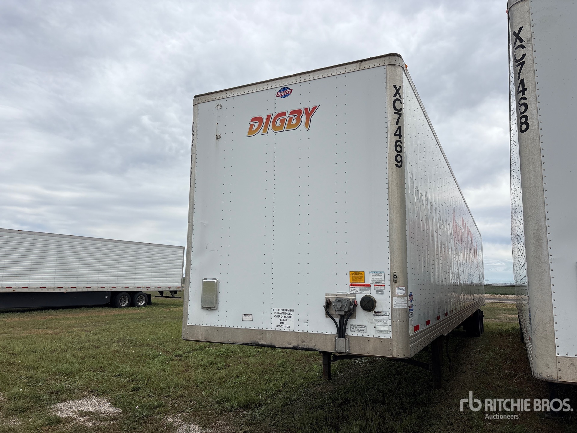 Photo of 2018 Utility 57 ft x 102 in T/A