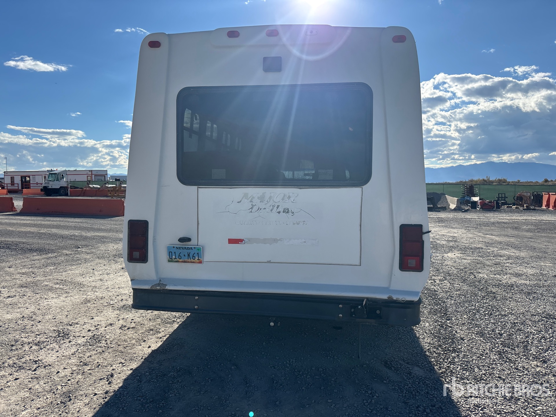 2006 Ford E-450