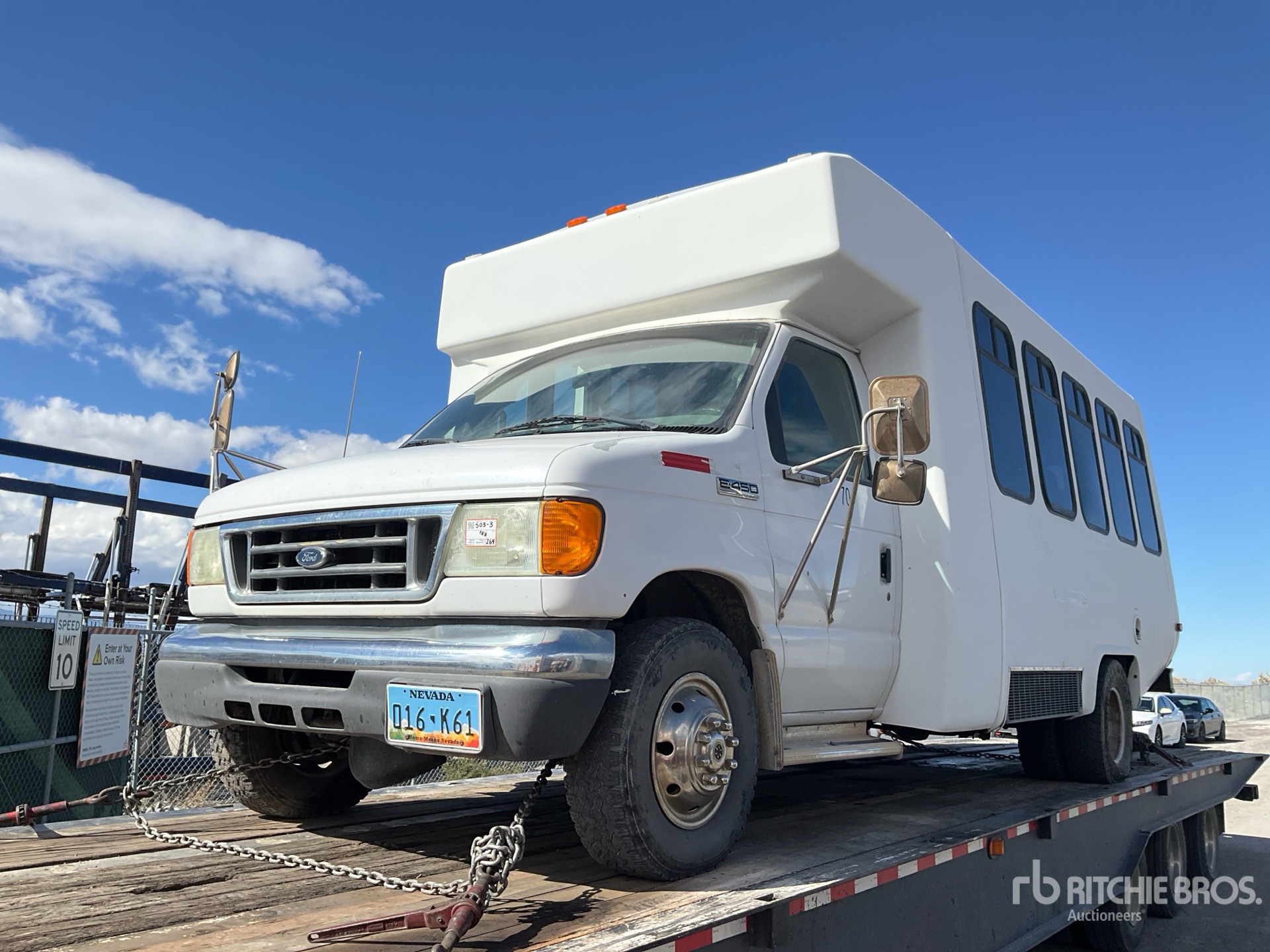 2006 Ford E-450