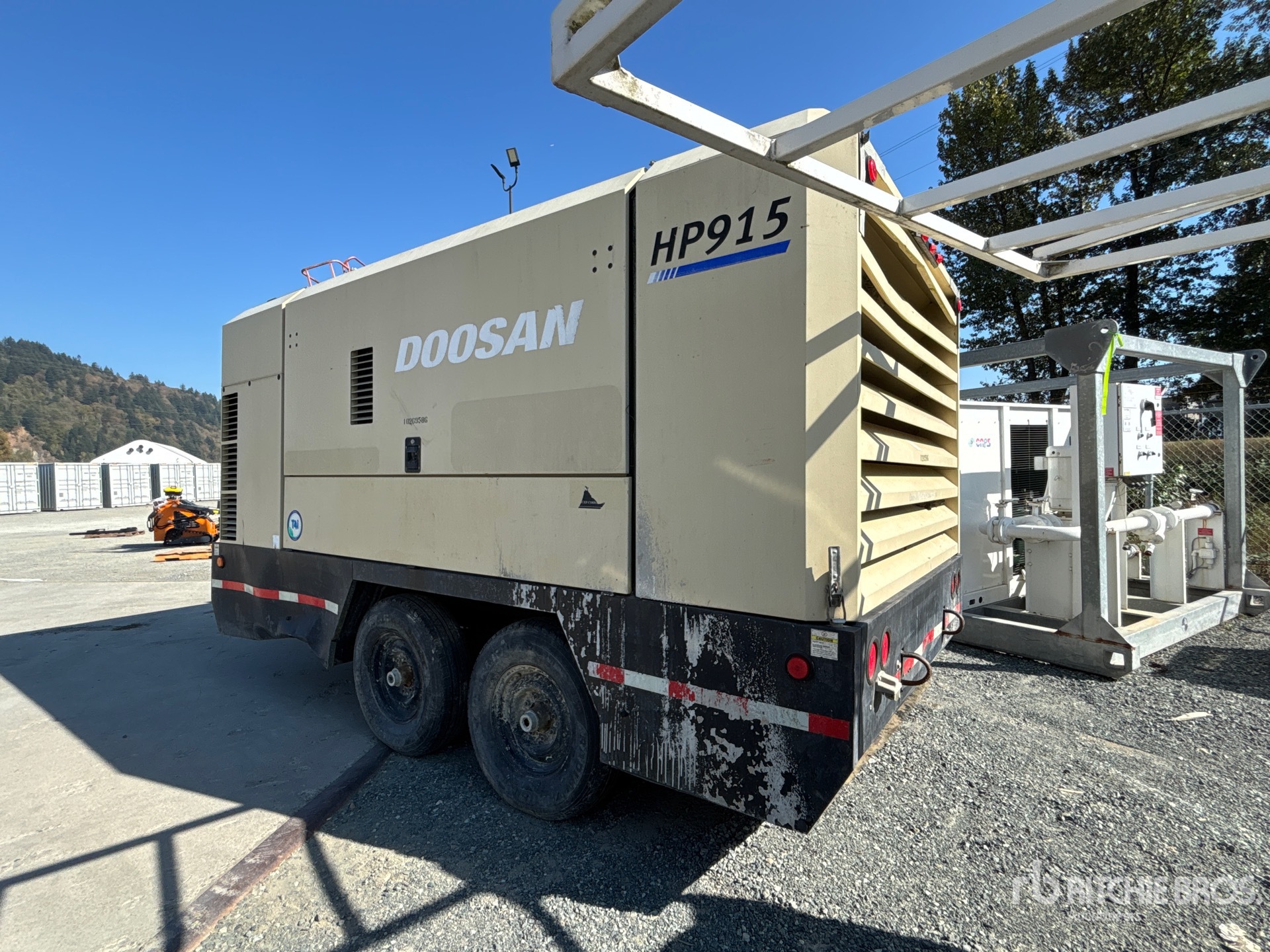 2014 Doosan Portable Power HP915WCU-T41