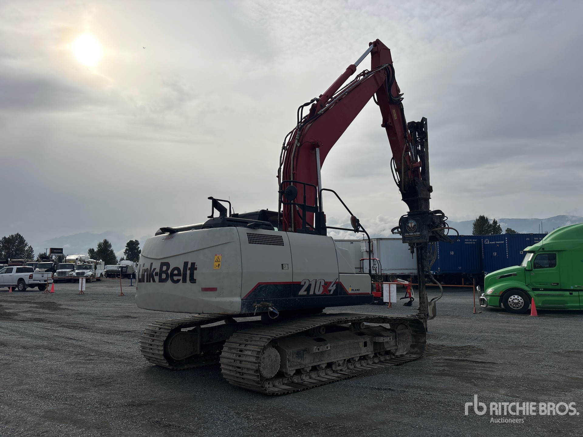 2022 Link-Belt 210X4EX