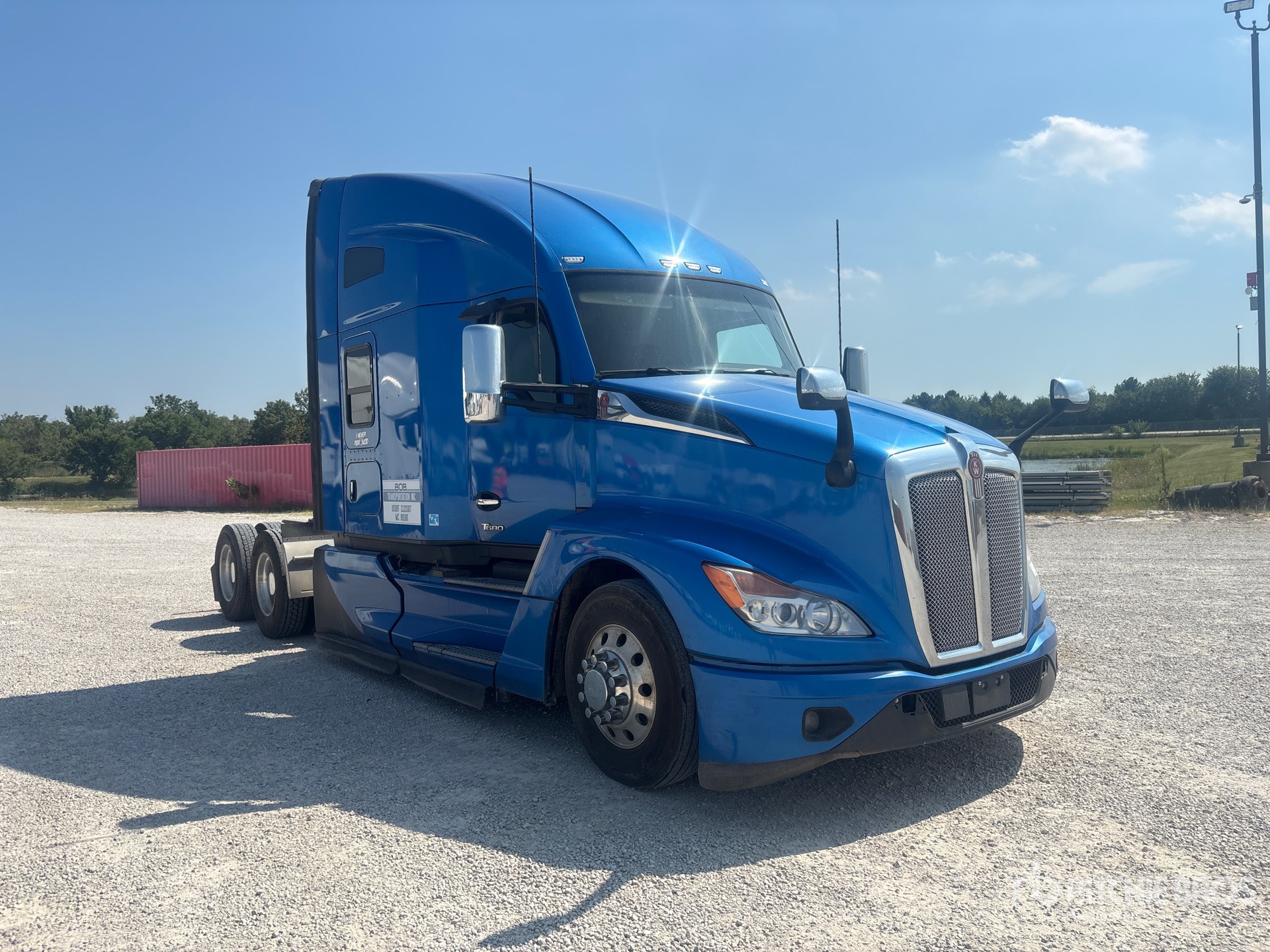 2023 Kenworth T680