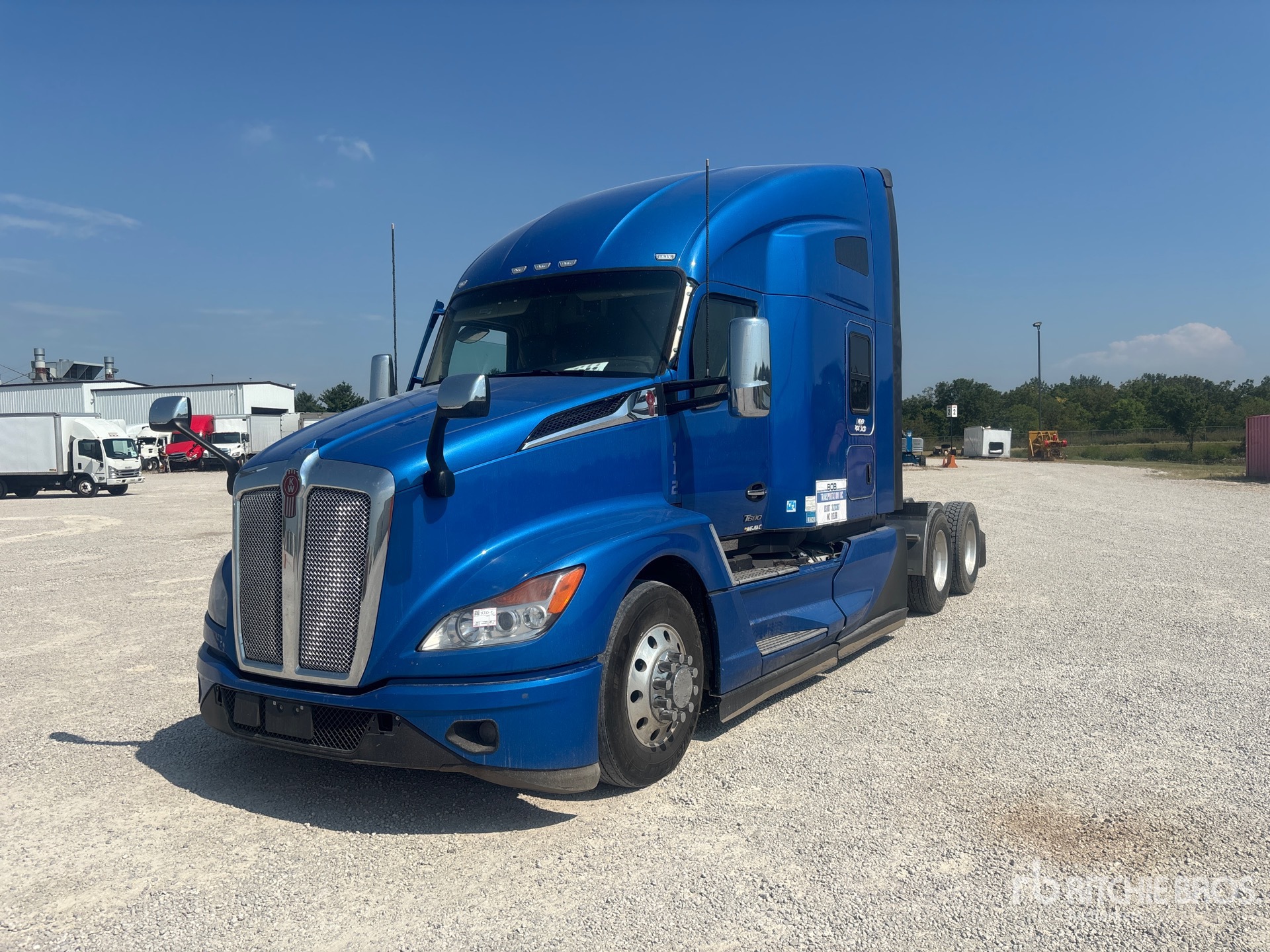 Photo of 2023 Kenworth T680