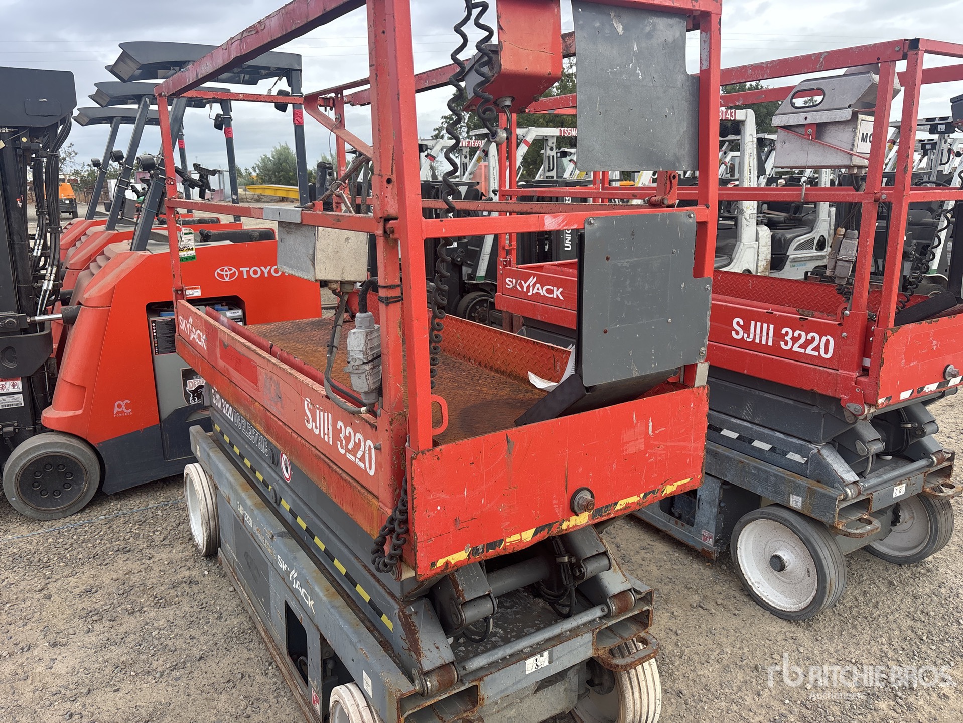 2014 Skyjack SJIII3220