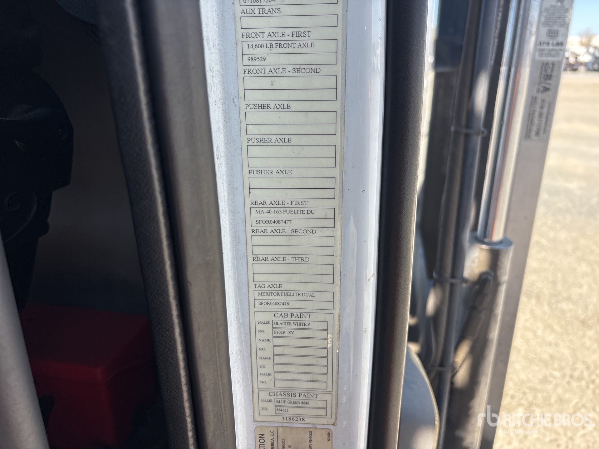 2017 Volvo VAH