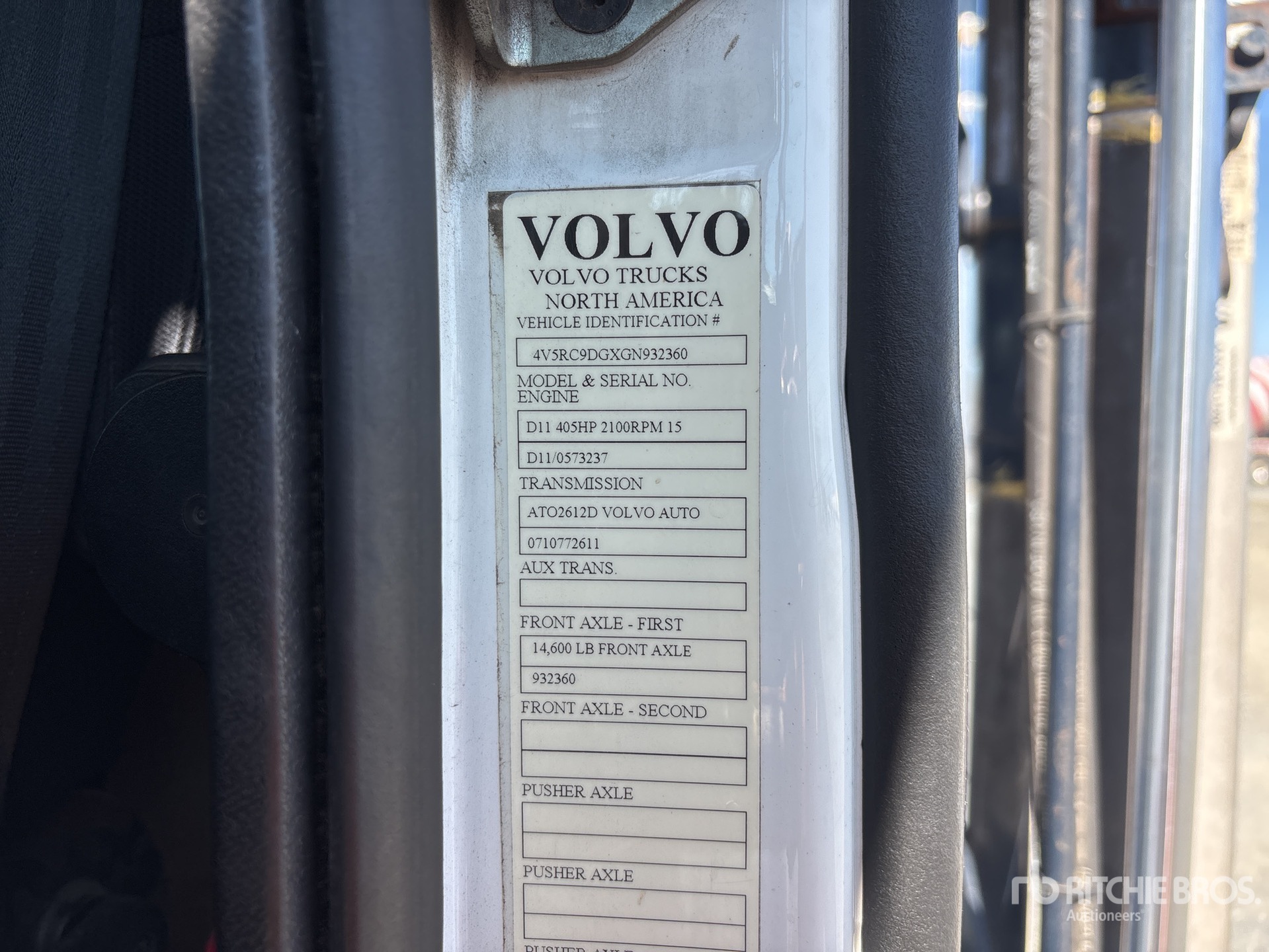 2016 Volvo VAH