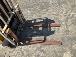 Chassis Lift with Forks