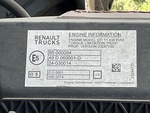 Engine with Emission Label