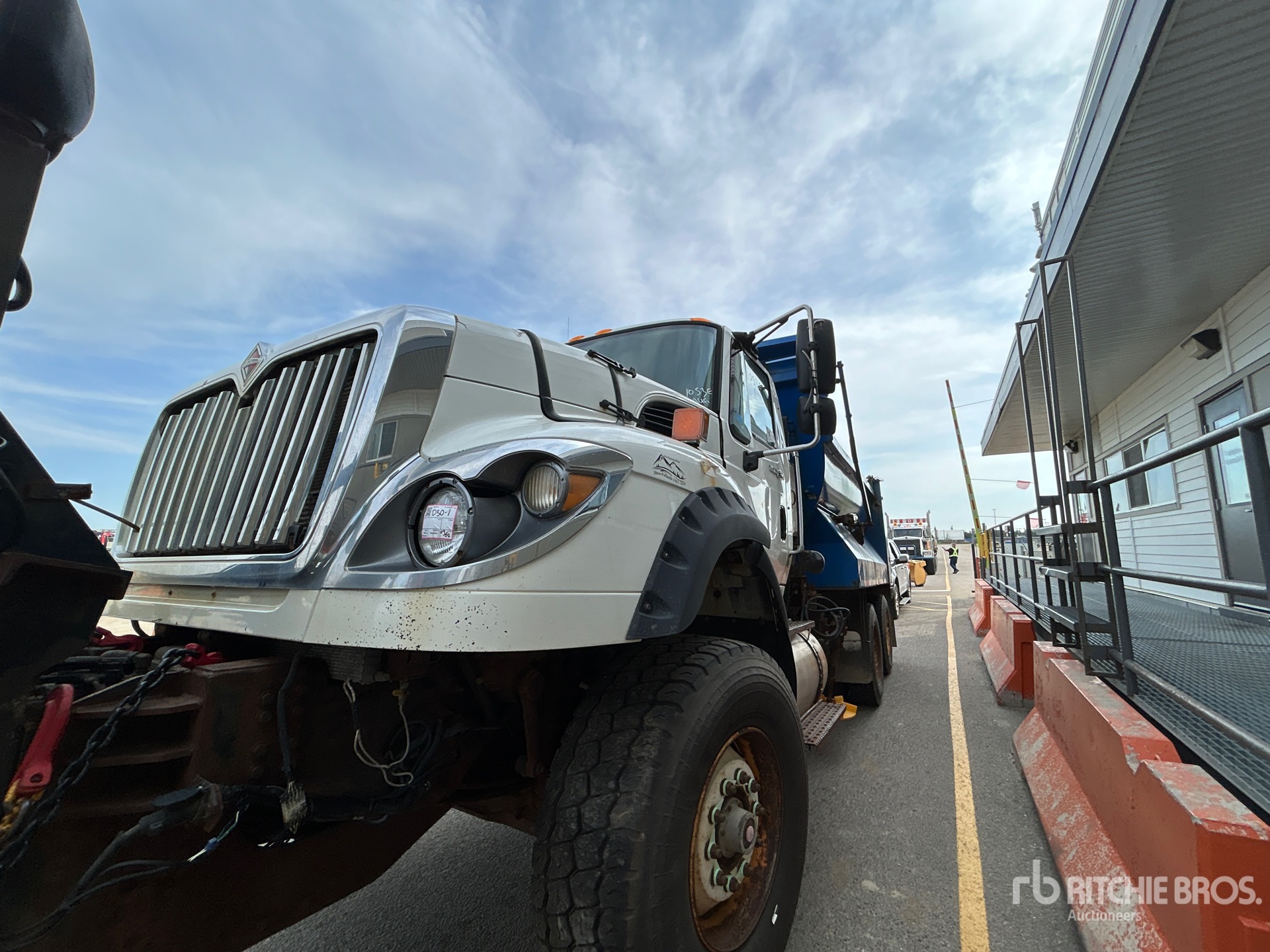 Photo of 2013 International WORKSTAR 7600