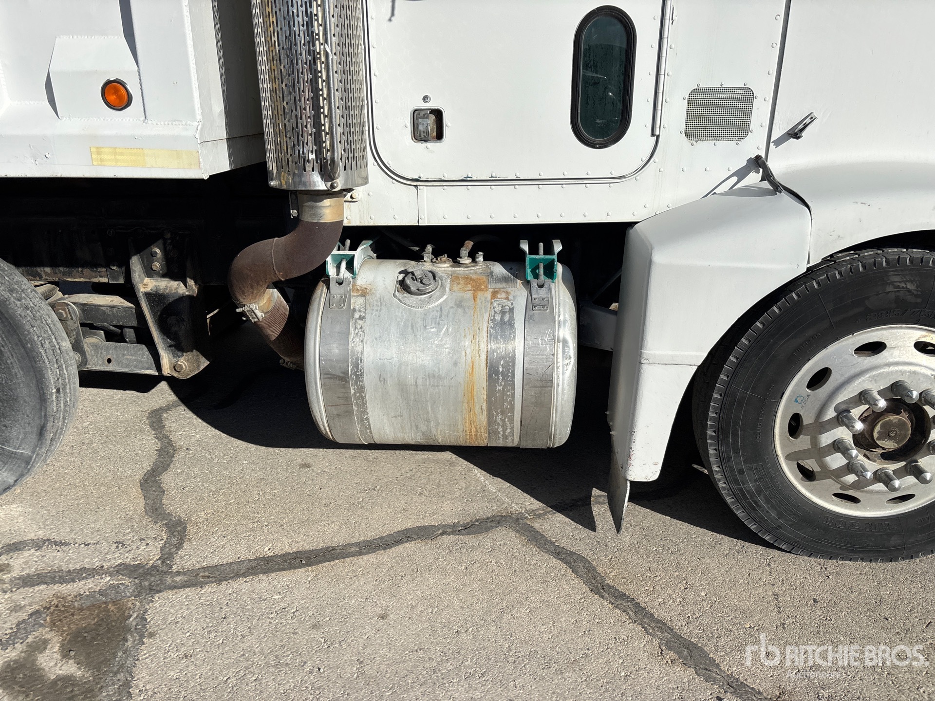 1993 Peterbilt 377