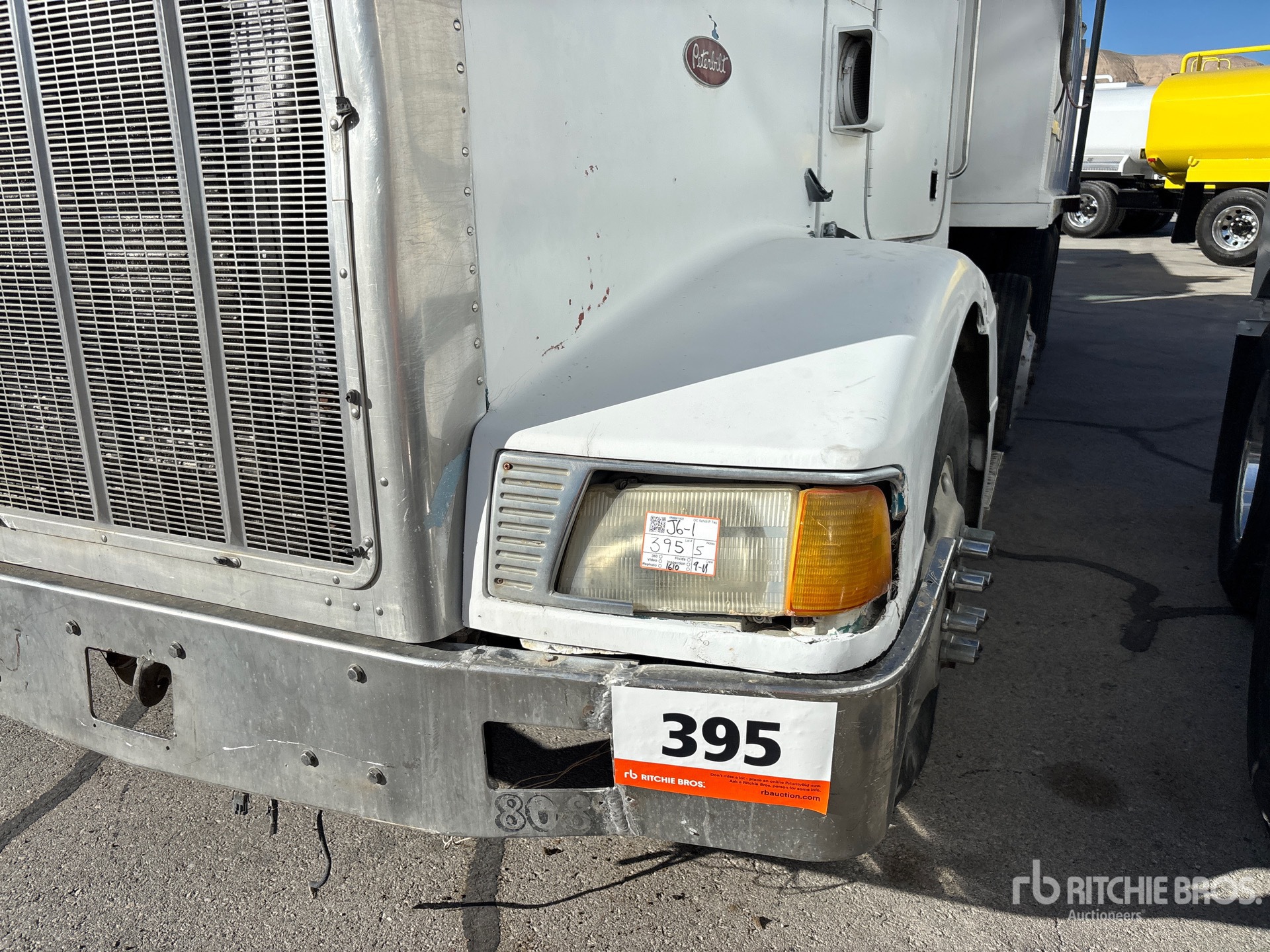 1993 Peterbilt 377