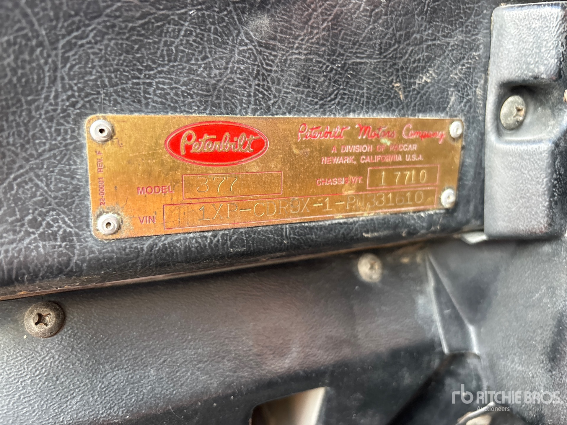 1993 Peterbilt 377