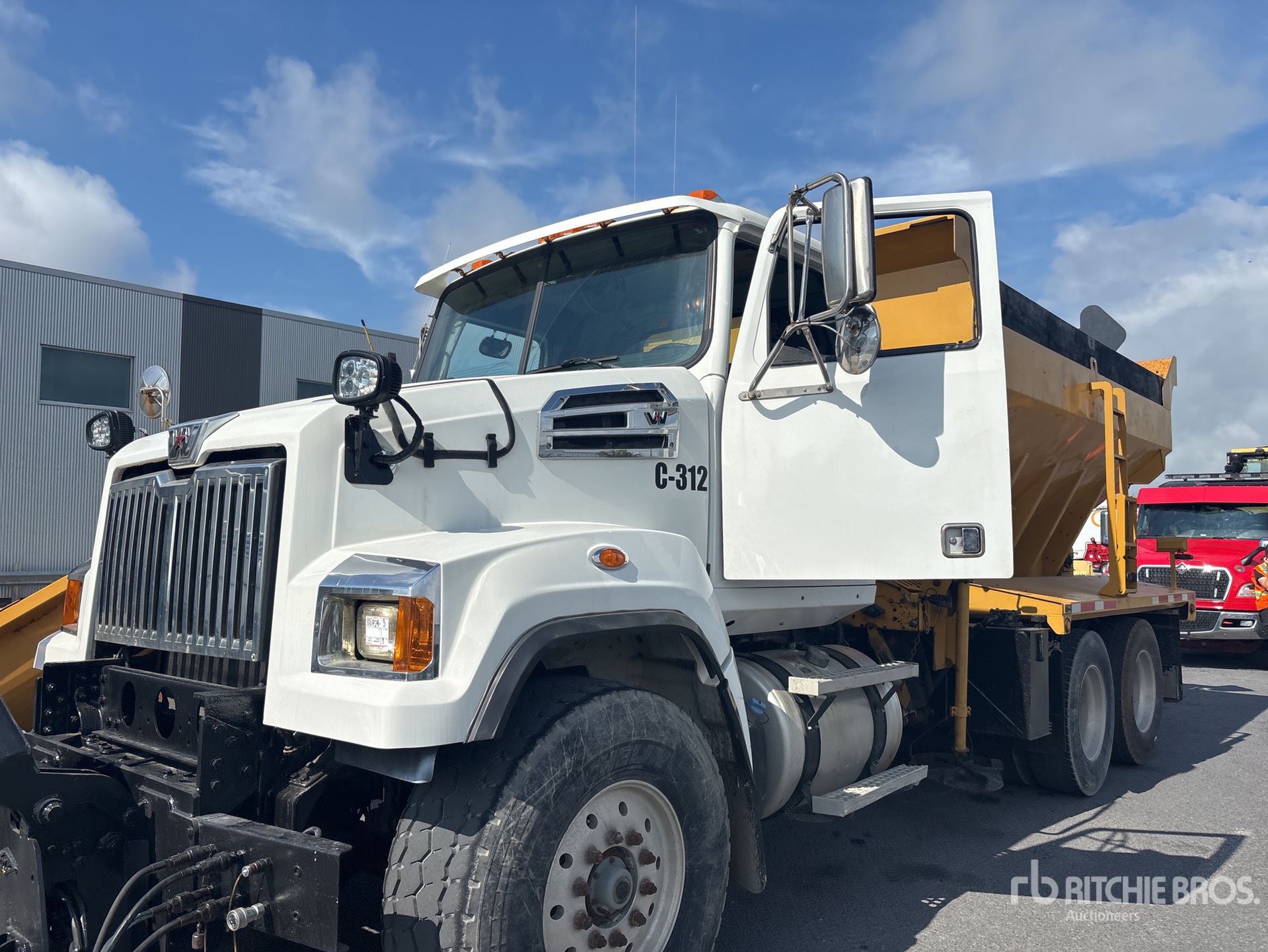 2017 Western Star 4700SF