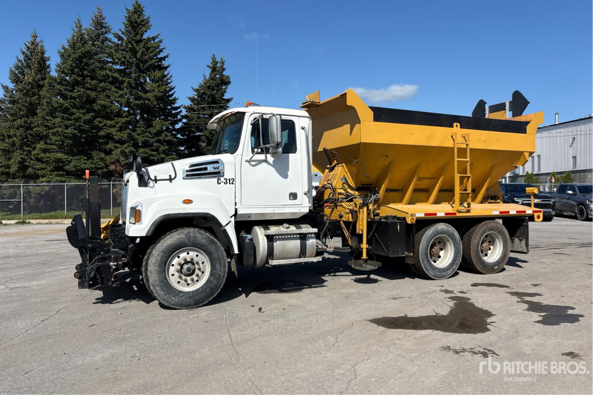 2017 Western Star 4700SF