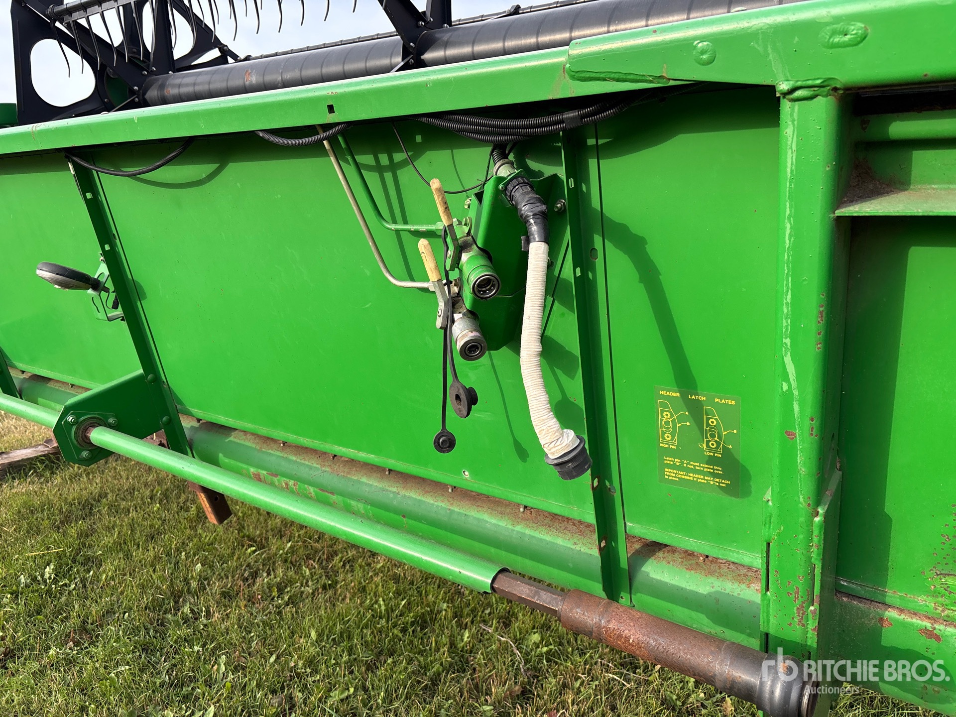1997 John Deere 930