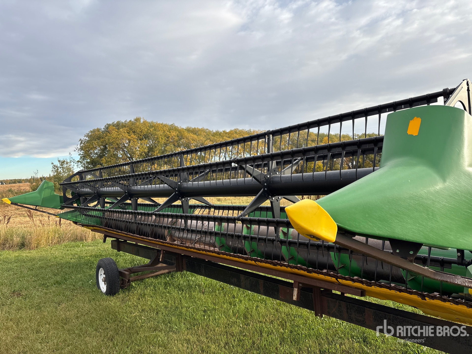 1997 John Deere 930