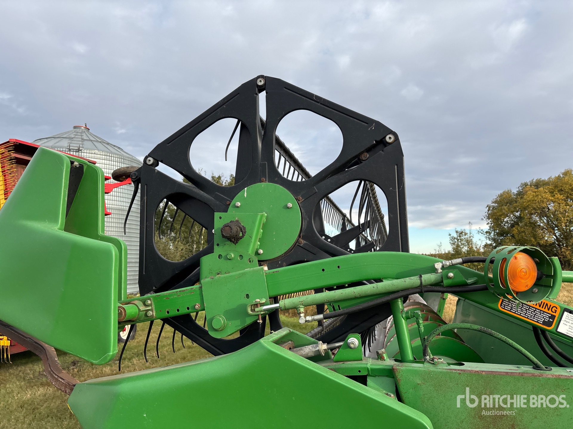 1997 John Deere 930