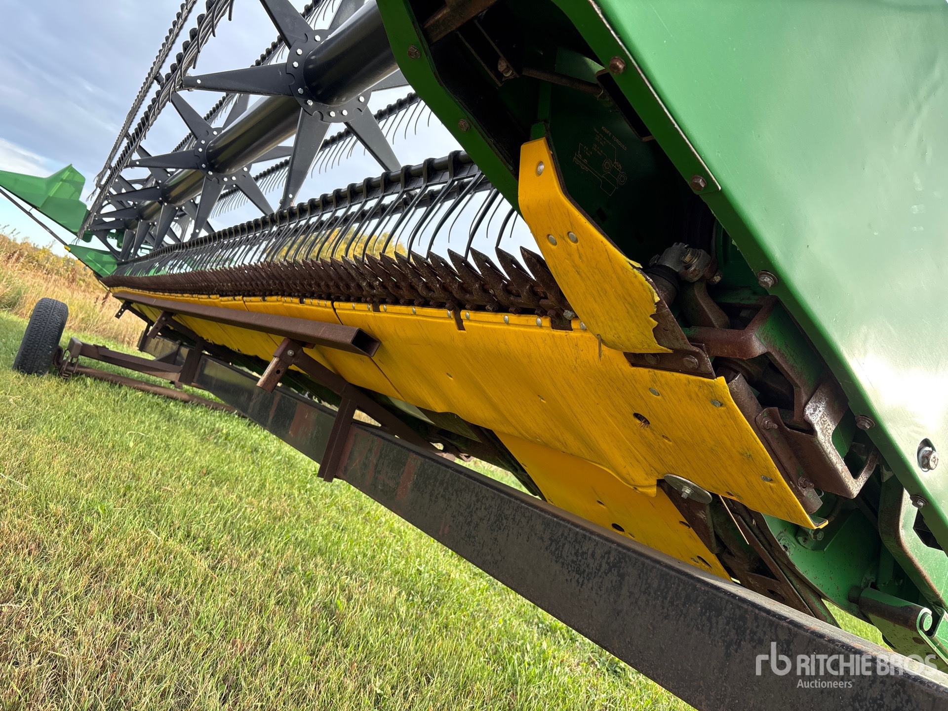 1997 John Deere 930