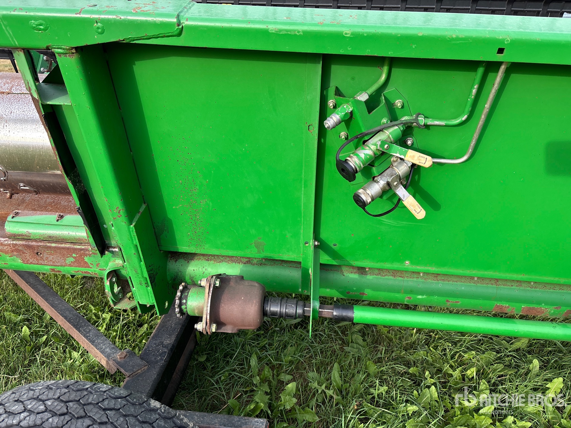 1997 John Deere 930