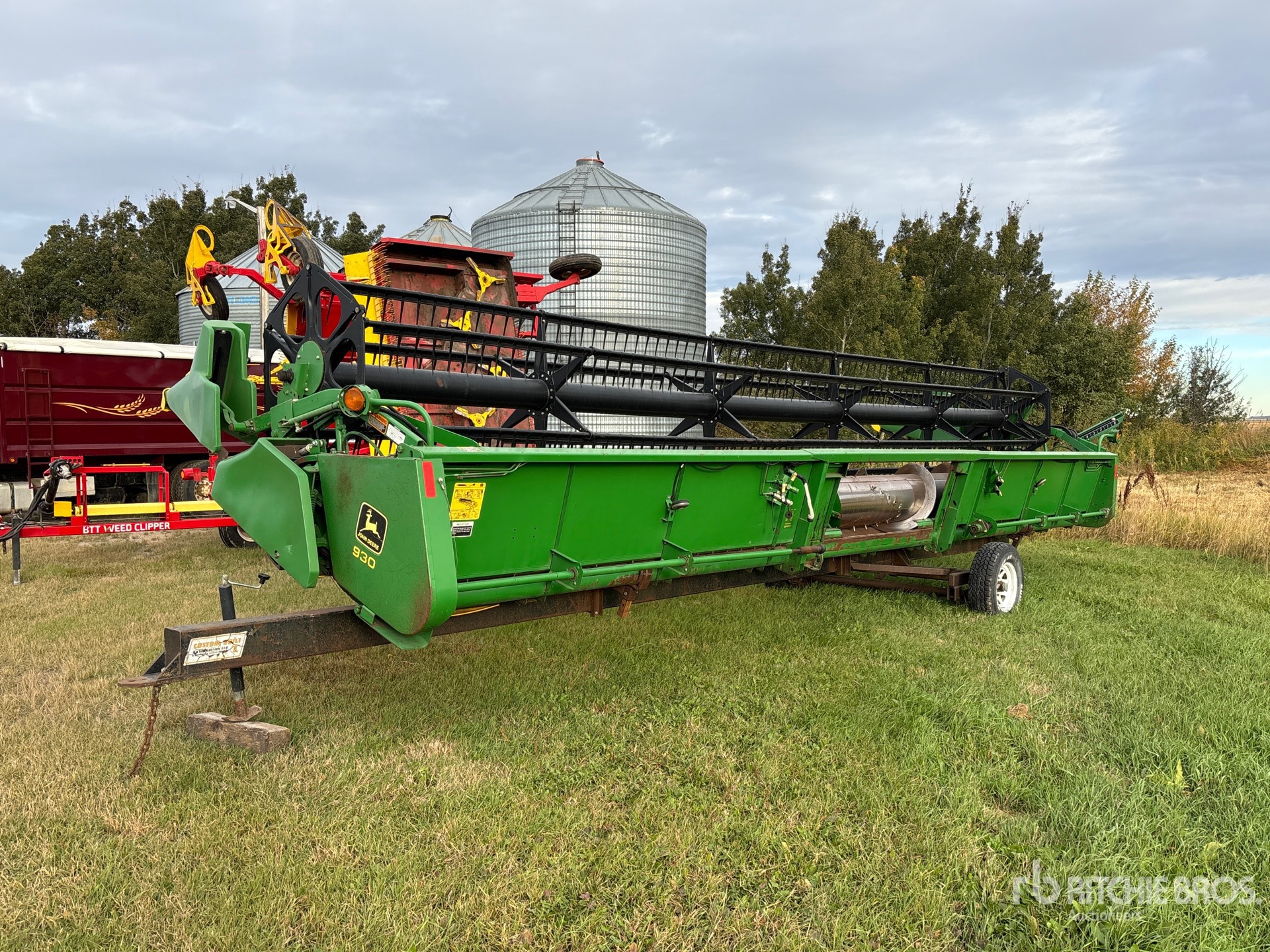 1997 John Deere 930