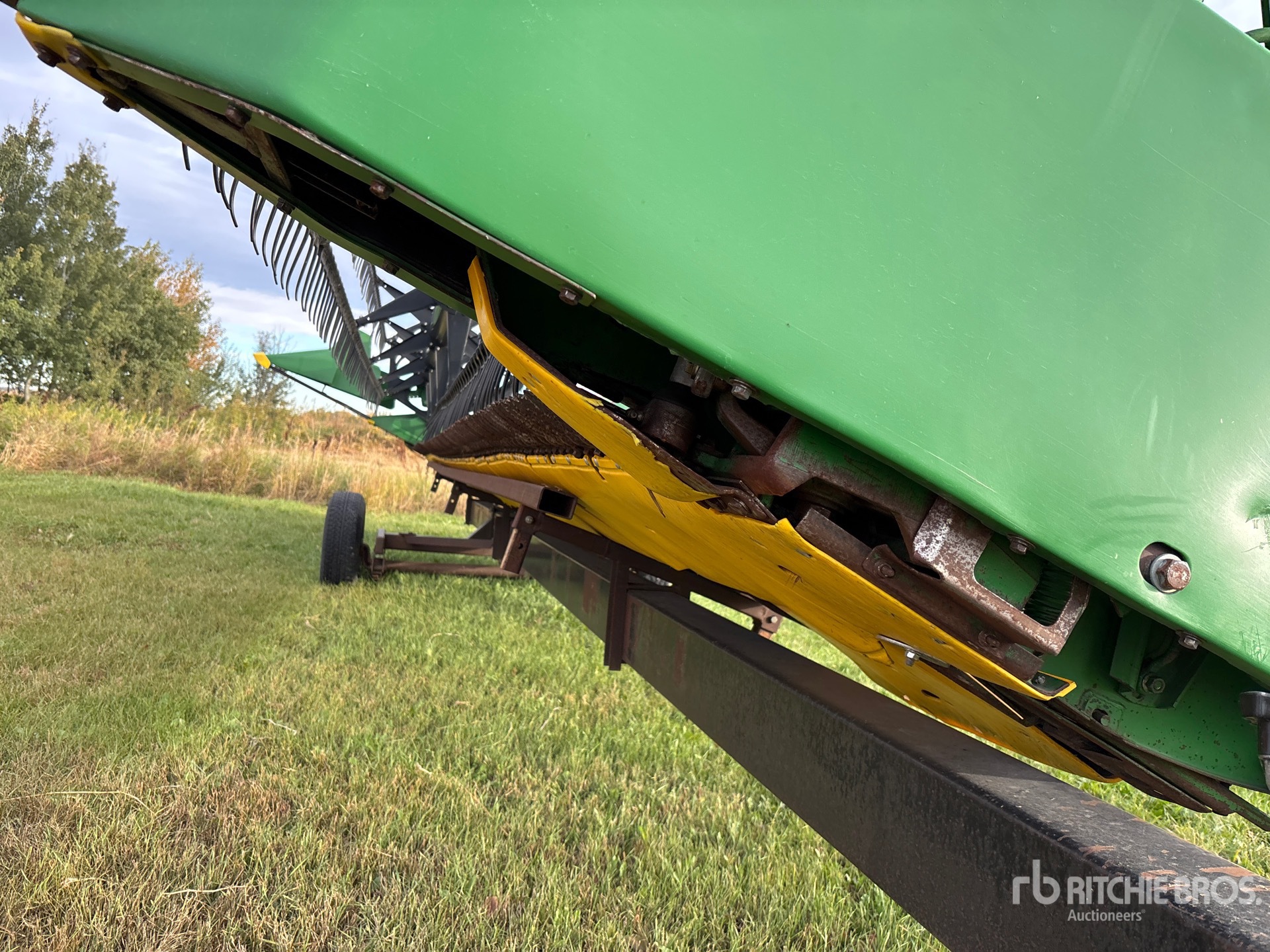 1997 John Deere 930