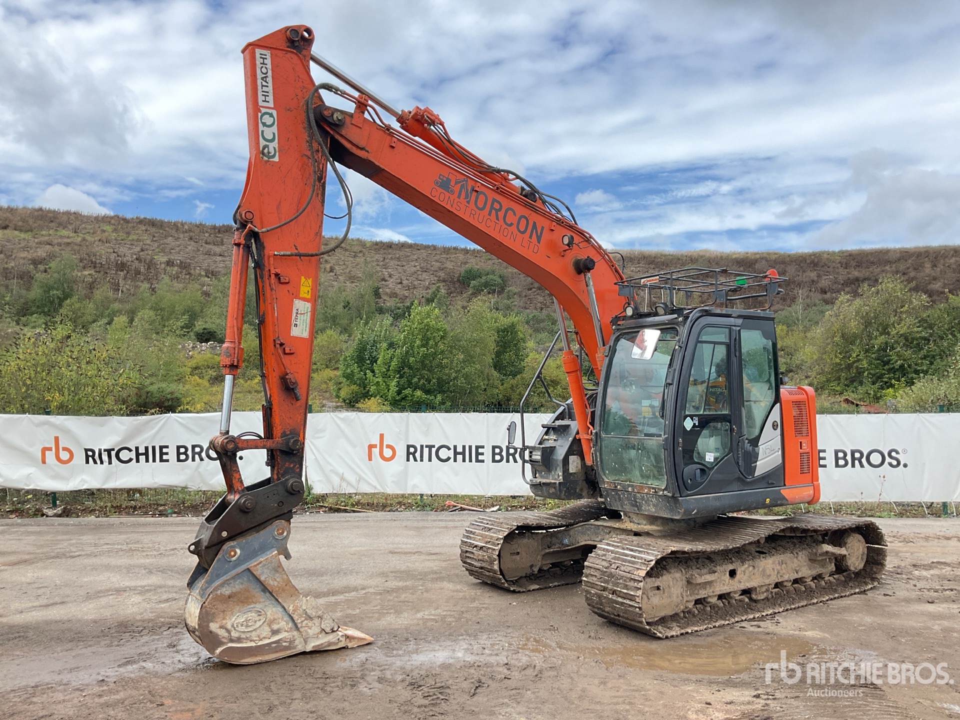 Photo of 2018 Hitachi ZX135US-6