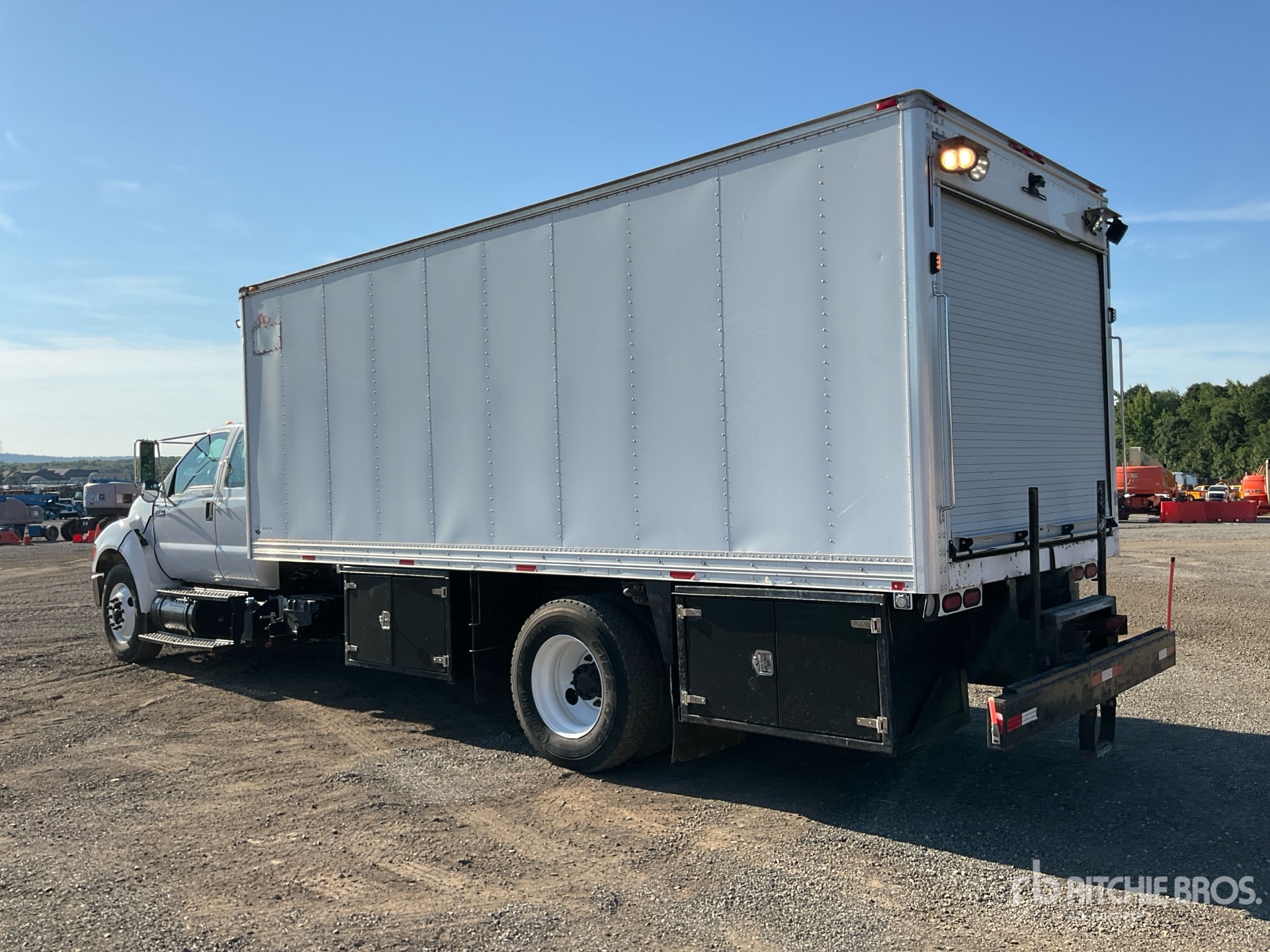 2015 Ford F-750