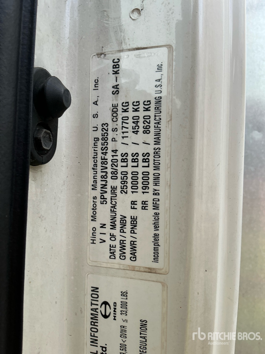 2015 Hino 268