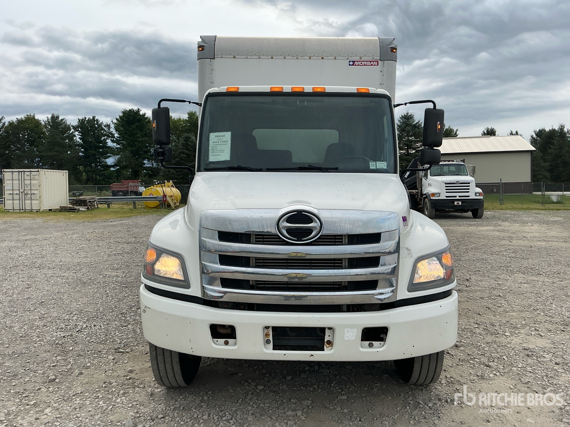 2015 Hino 268