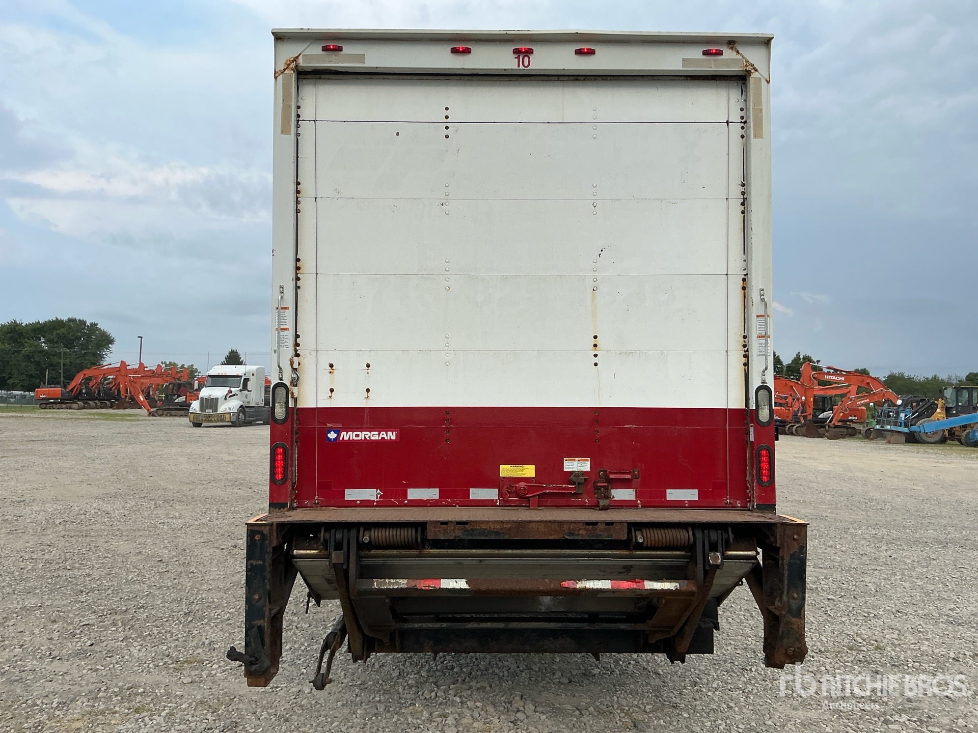 2015 Hino 268