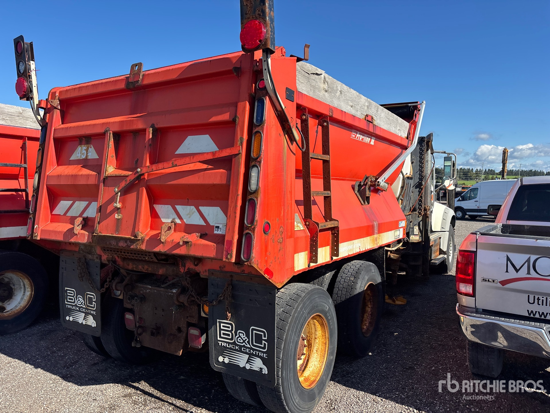2013 Mack GU713