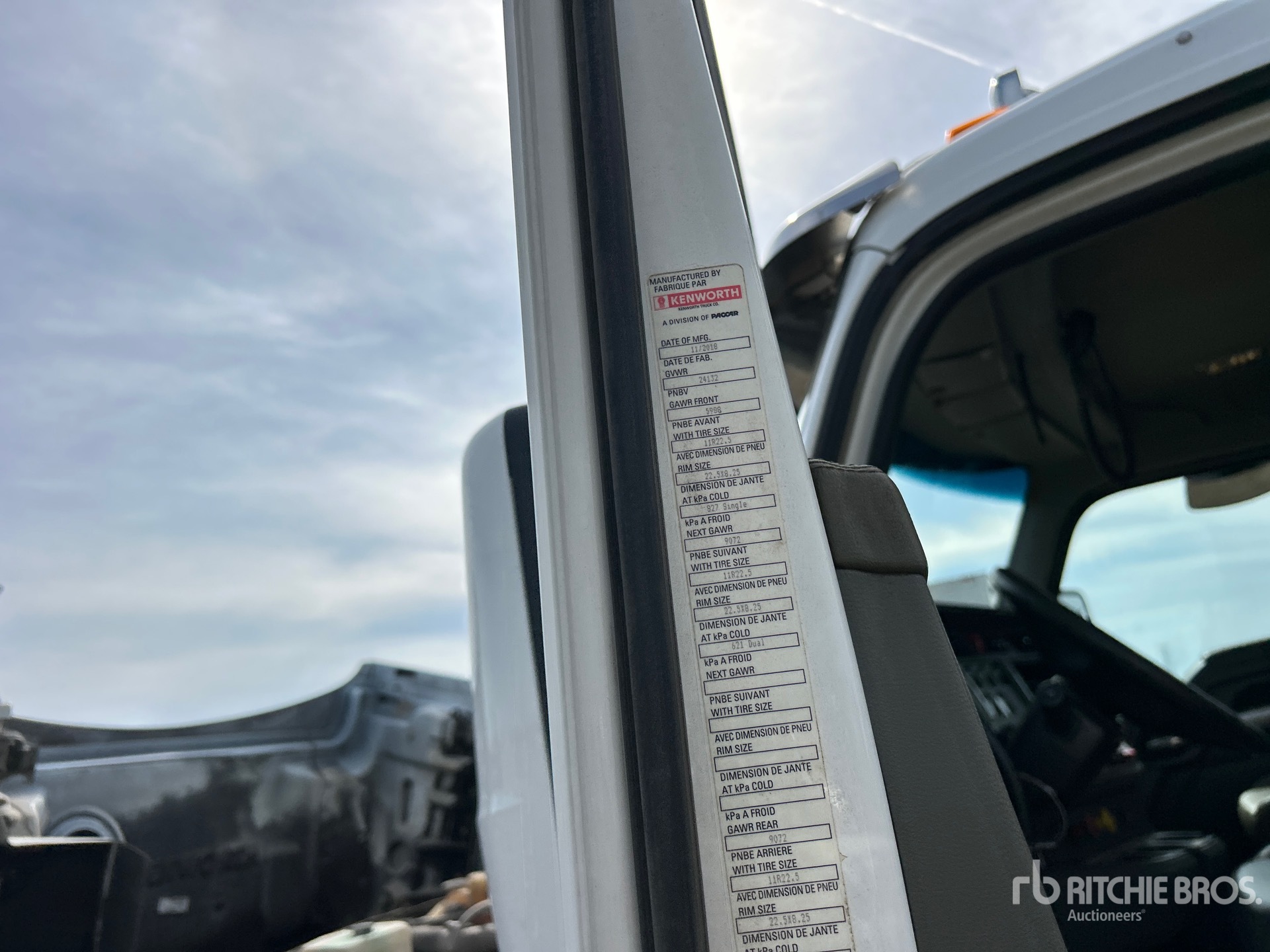 2019 Kenworth T880