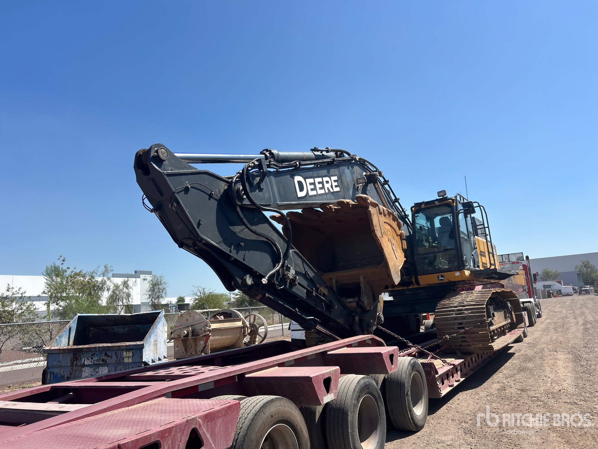 Photo of 2017 John Deere 470G LC