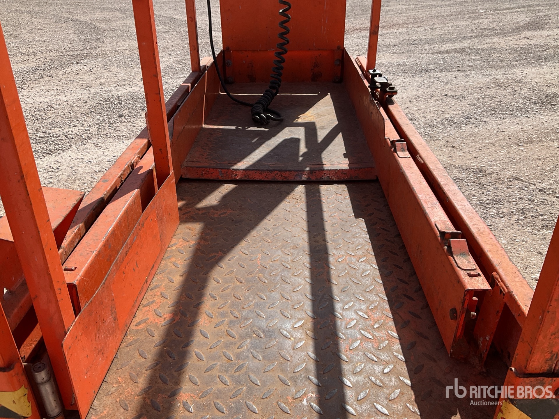 2015 JLG 1930 ES