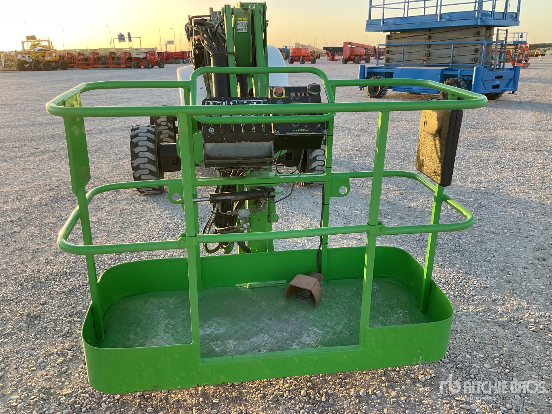 2007 Niftylift HR21D