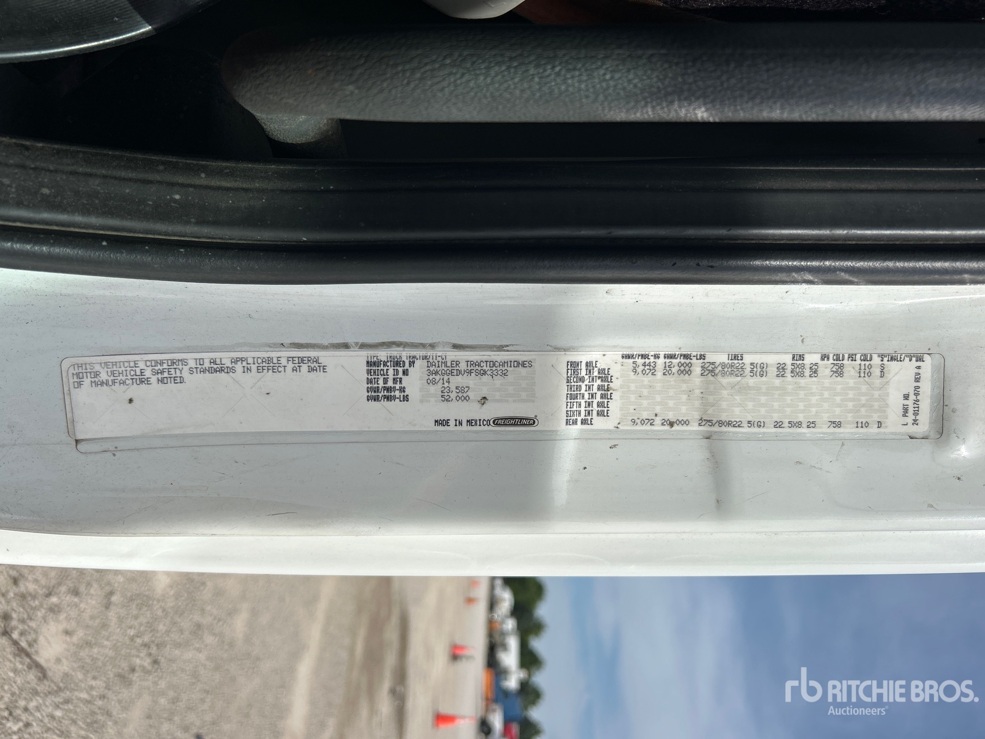 2015 Freightliner CASCADIA 125