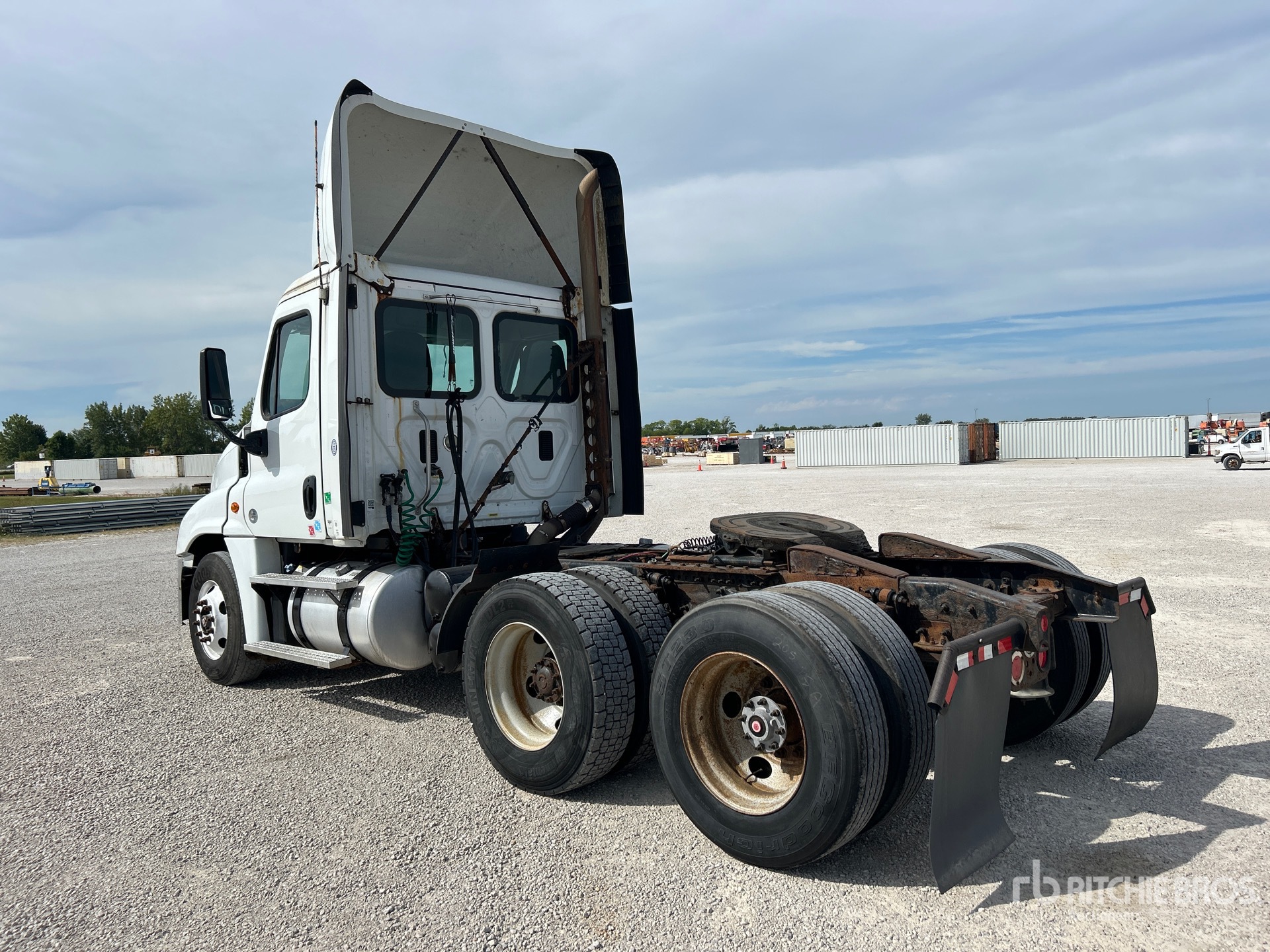 2015 Freightliner CASCADIA 125