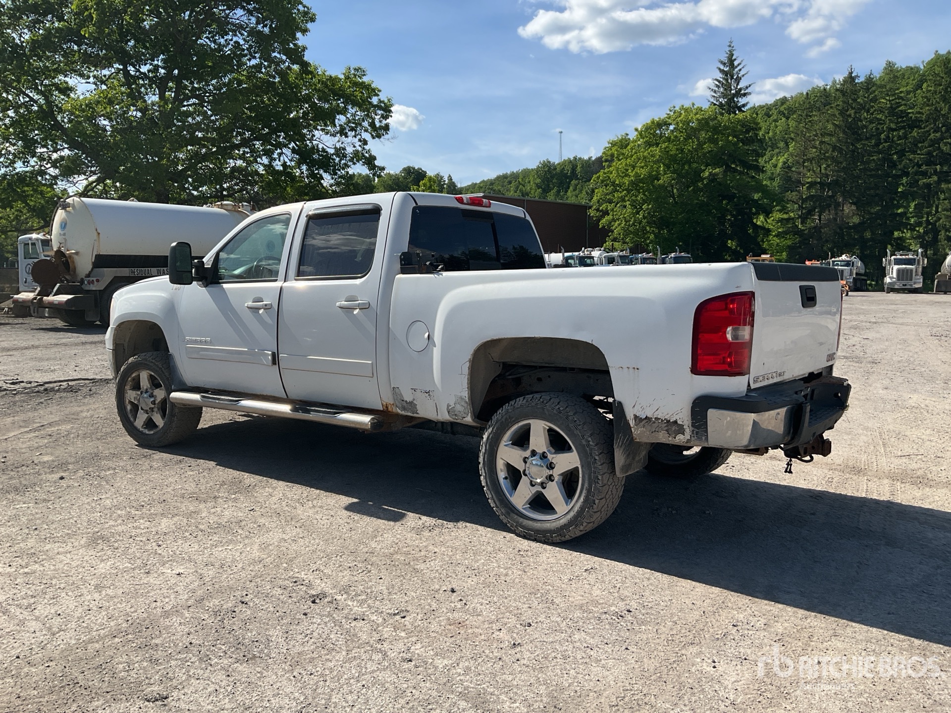 2011 GMC SIERRA 2500HD