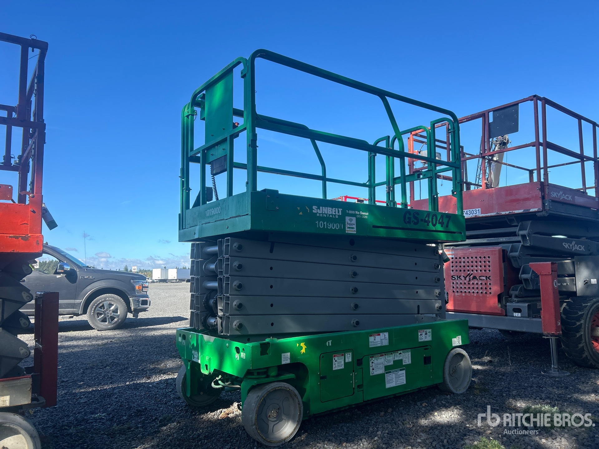 2017 Genie GS-4047