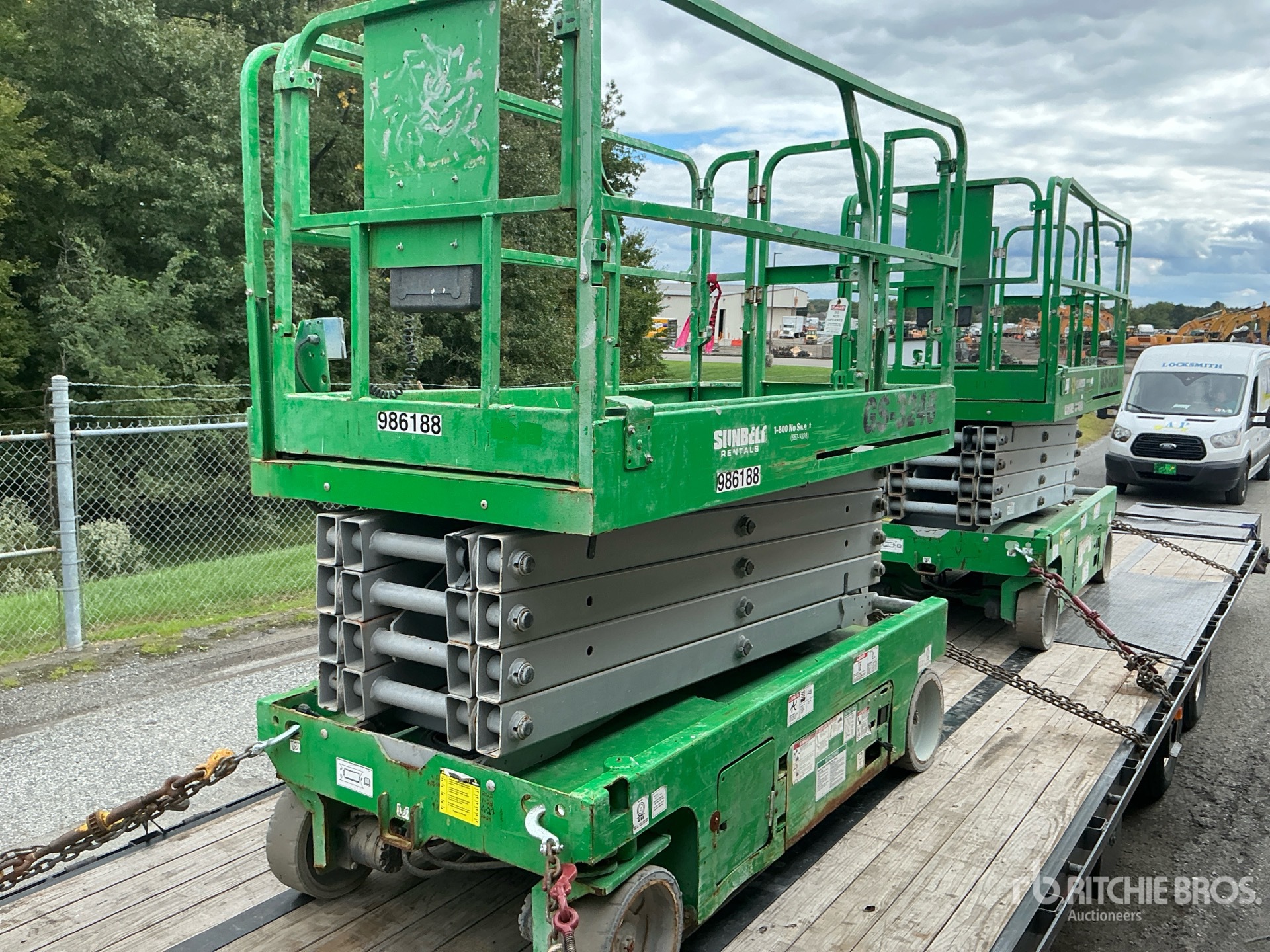 2017 Genie GS-3246